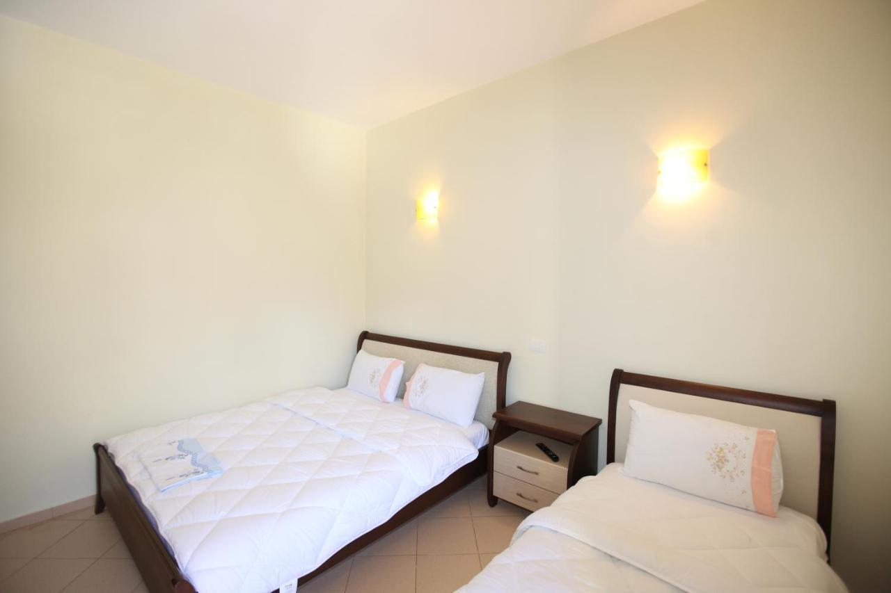 Hotel Gryka E Kelcyres Ngoại thất bức ảnh